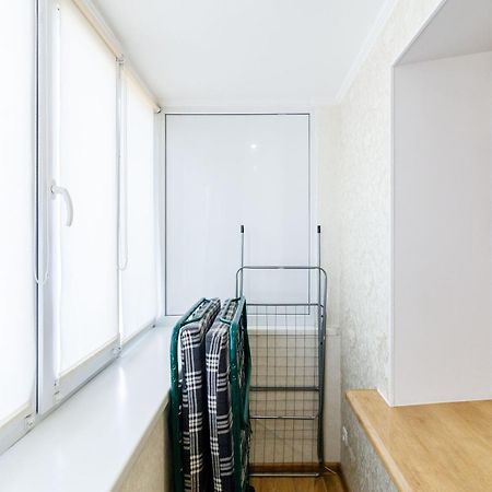Kvartirkoff Na Polku Azov 32B Kiev Exterior foto